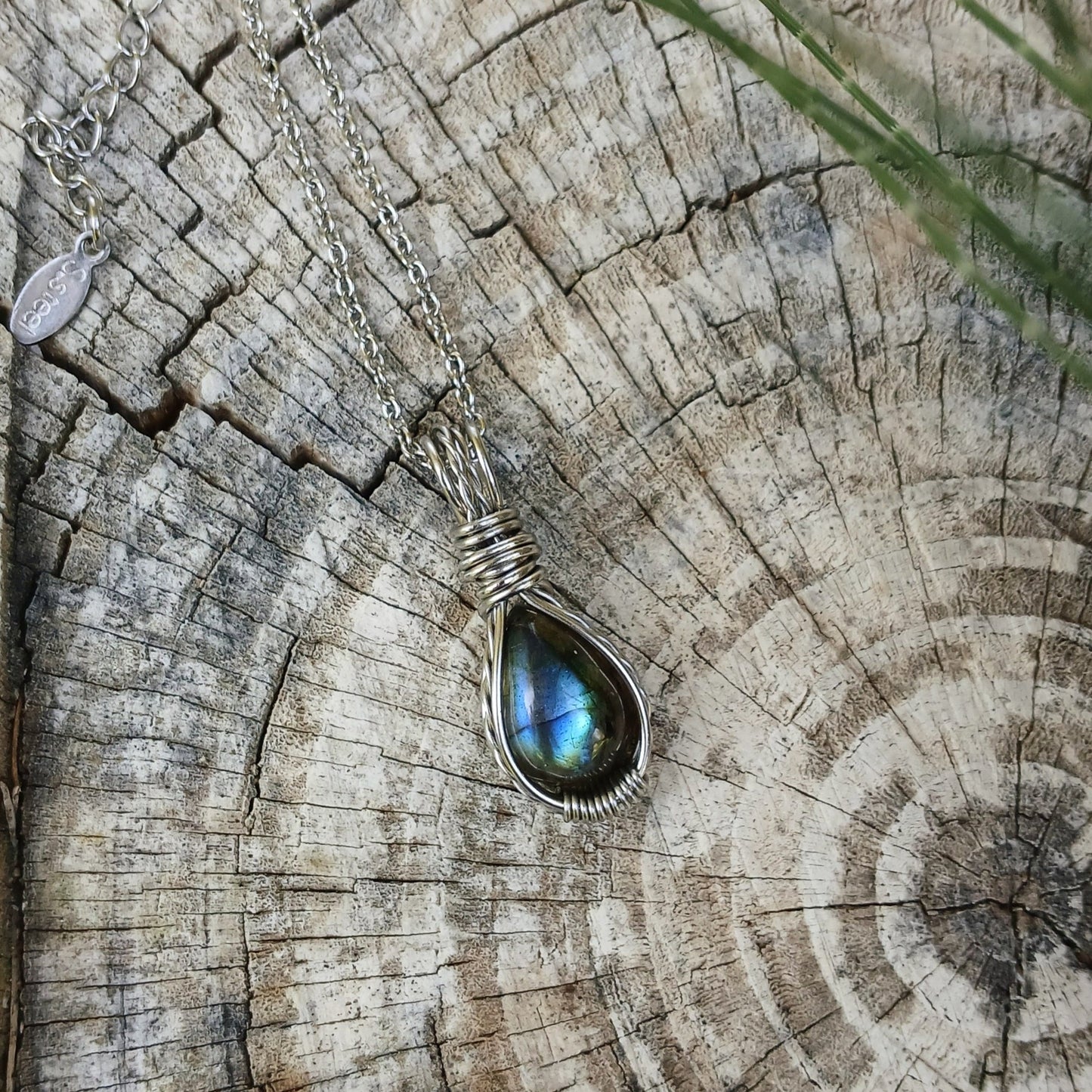 Mini Colar "Forever One" de Labradorite multicolor - Coleção de Outono