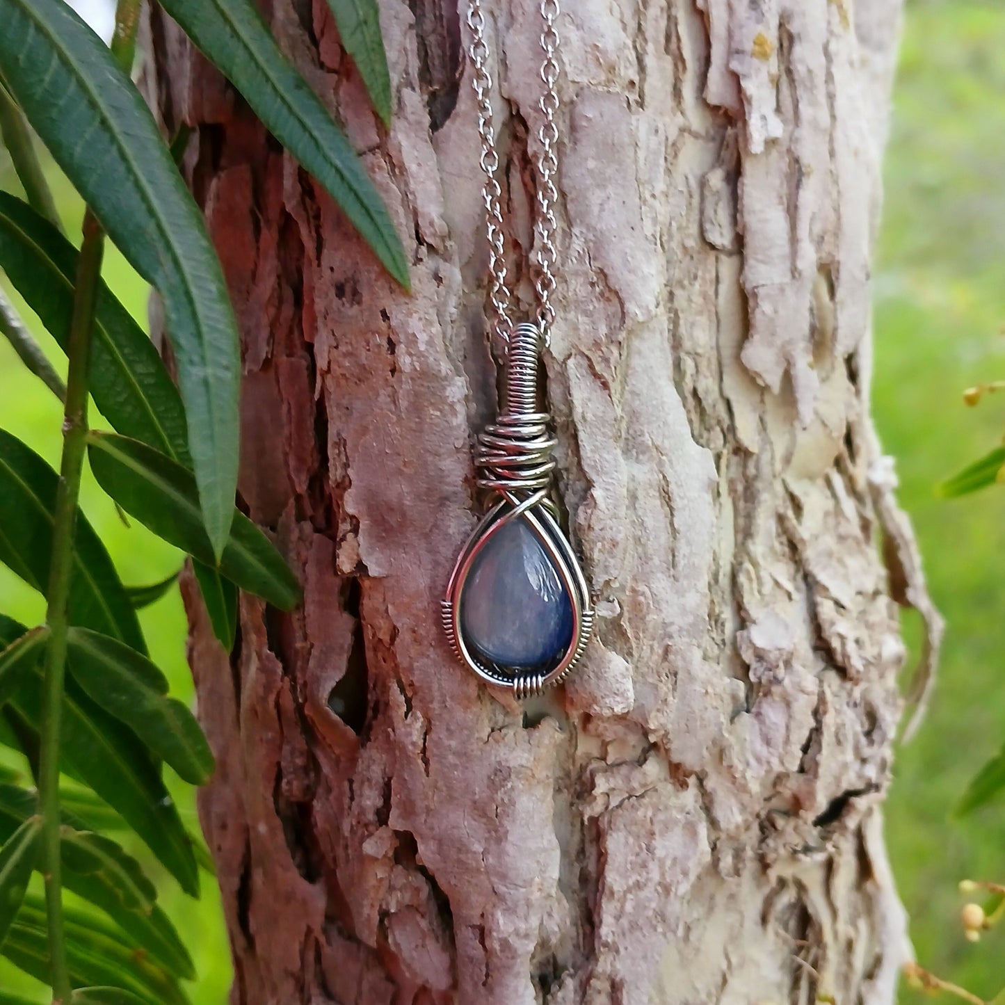 Mini Colar "Classic" de Cianite Azul - Coleção de Outono