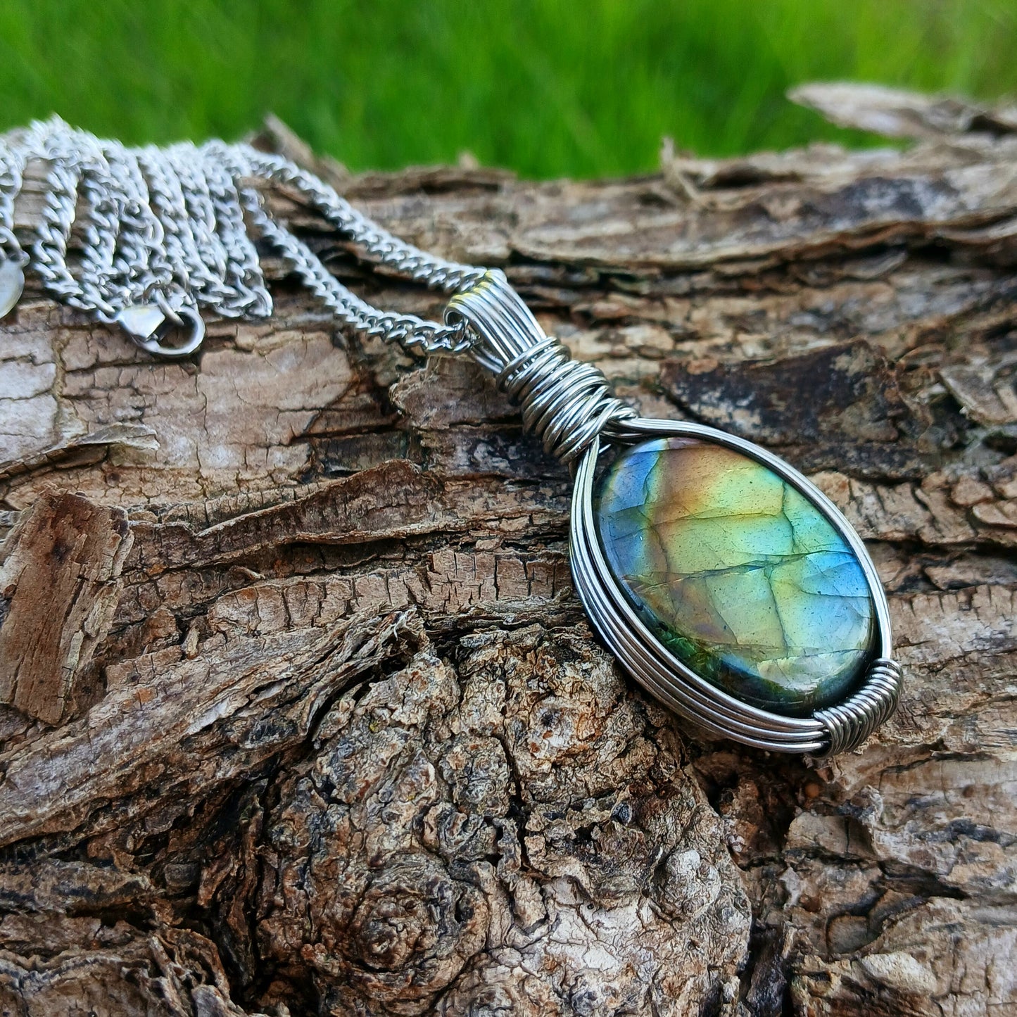 Colar "Forever" de Labradorite multicolor - Coleção de Outono