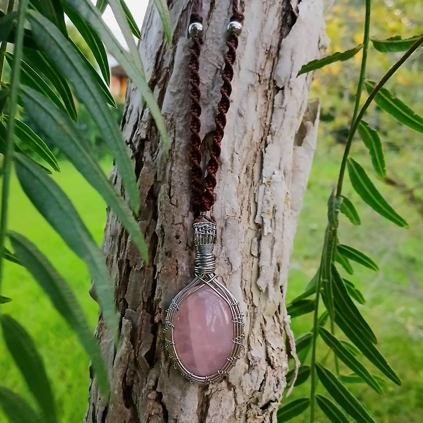 Colar "Oak" de Quartzo Rosa - Coleção de Outono