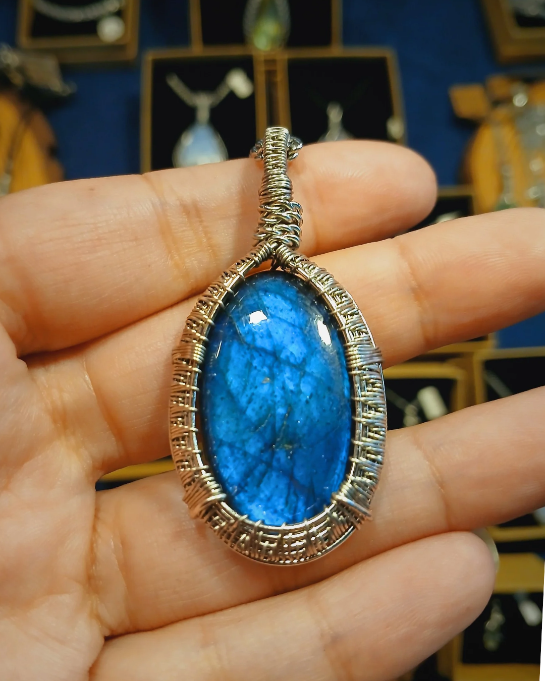 Colar "Oak" Labradorite Azul
