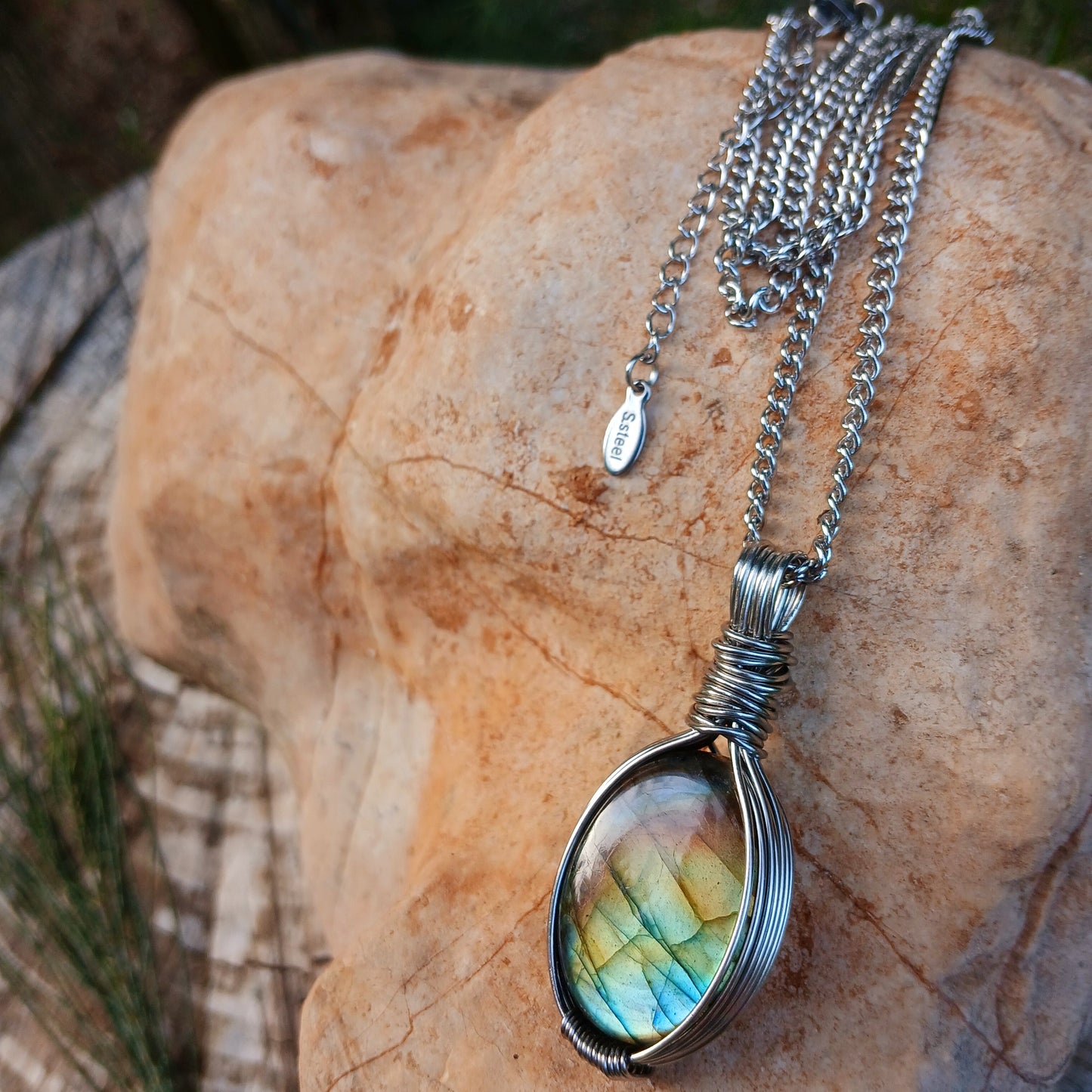 Colar "Forever" de Labradorite multicolor - Coleção de Outono