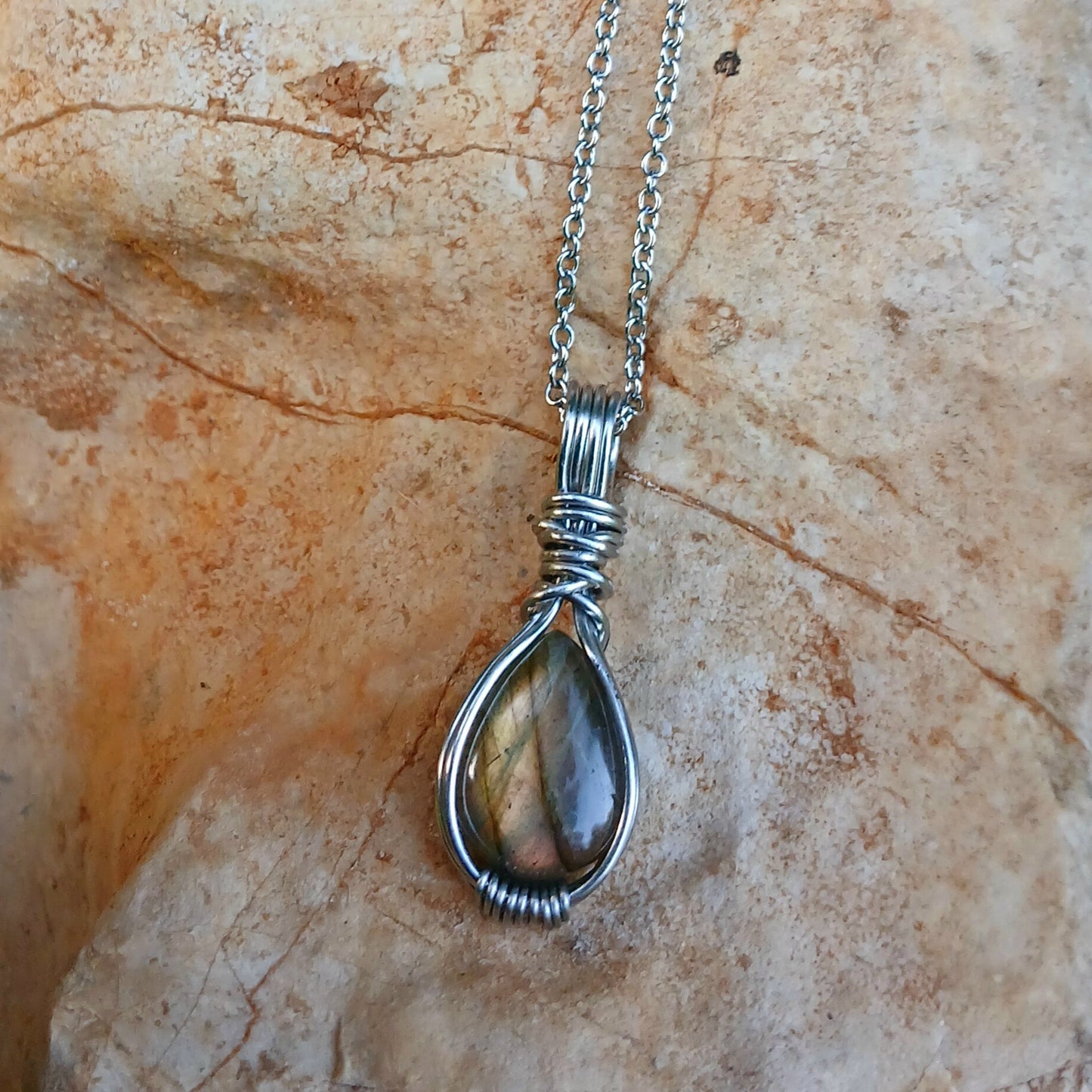 Mini Colar "Forever" de Labradorite Laranja - Coleção de Outono