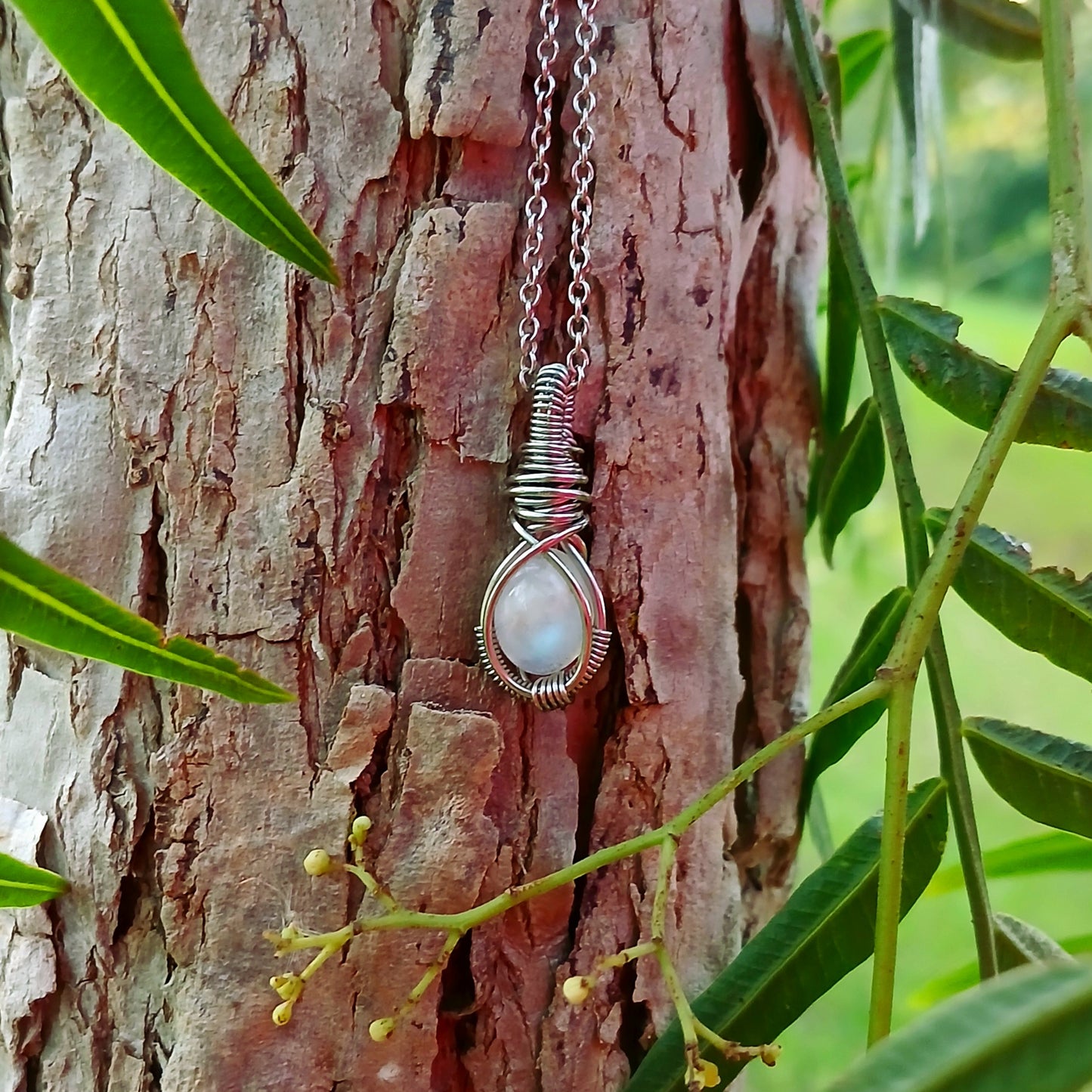 Mini Colar "Classic" de Pedra da Lua - Coleção de Outono