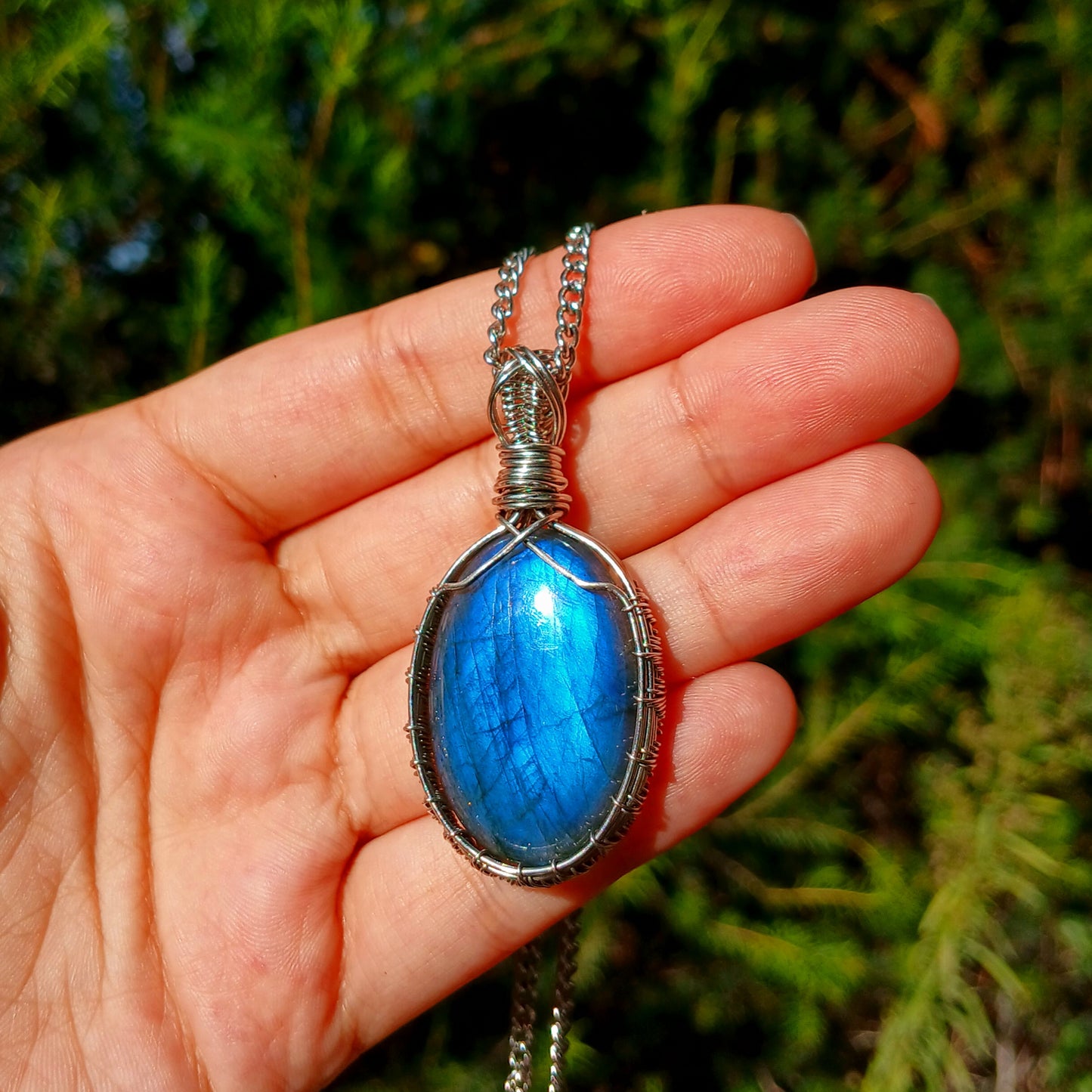 Colar "Pine tree" de Labradorite Azul - Coleção de Outono