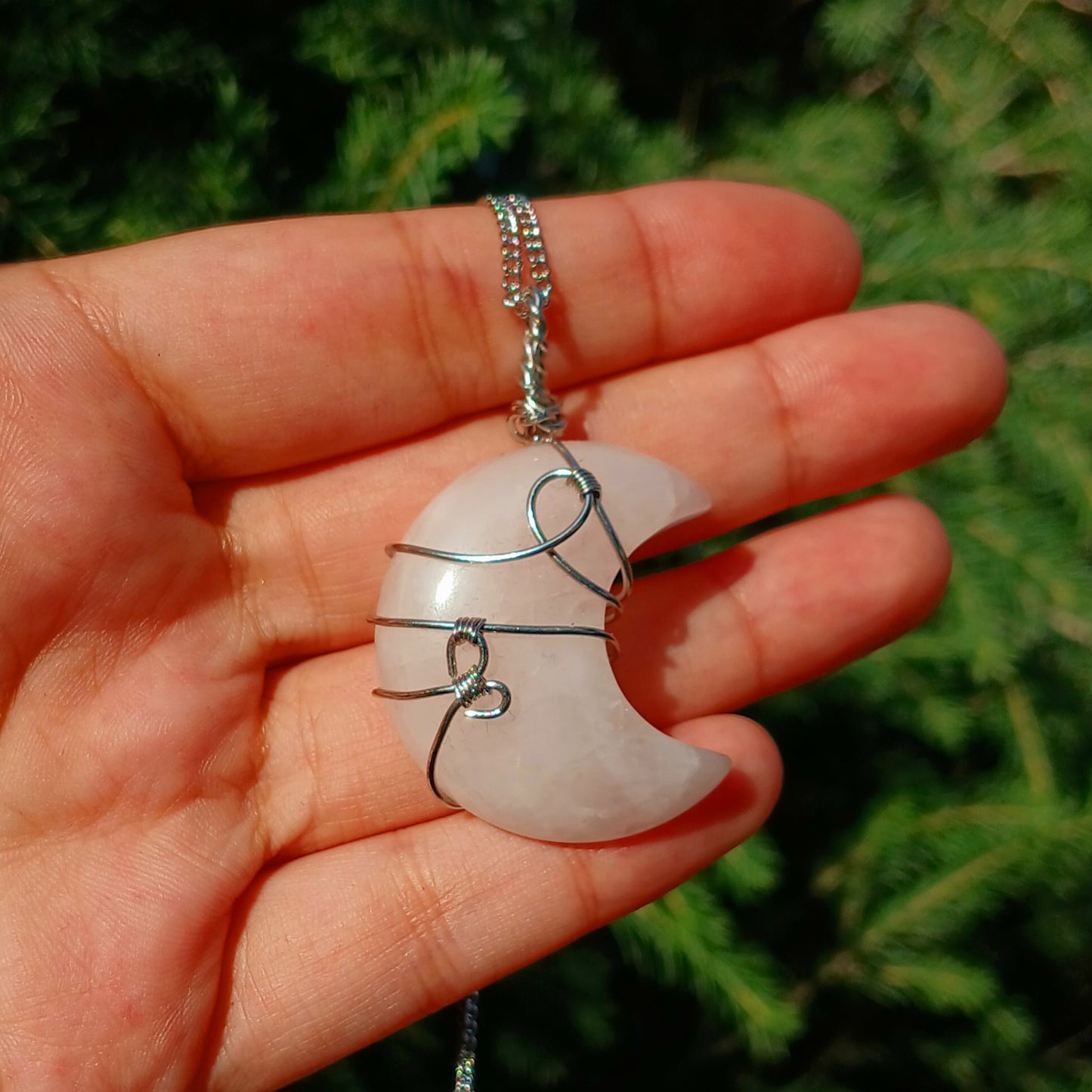 Colar "Moon" de Quartzo Rosa - Coleção de Outono