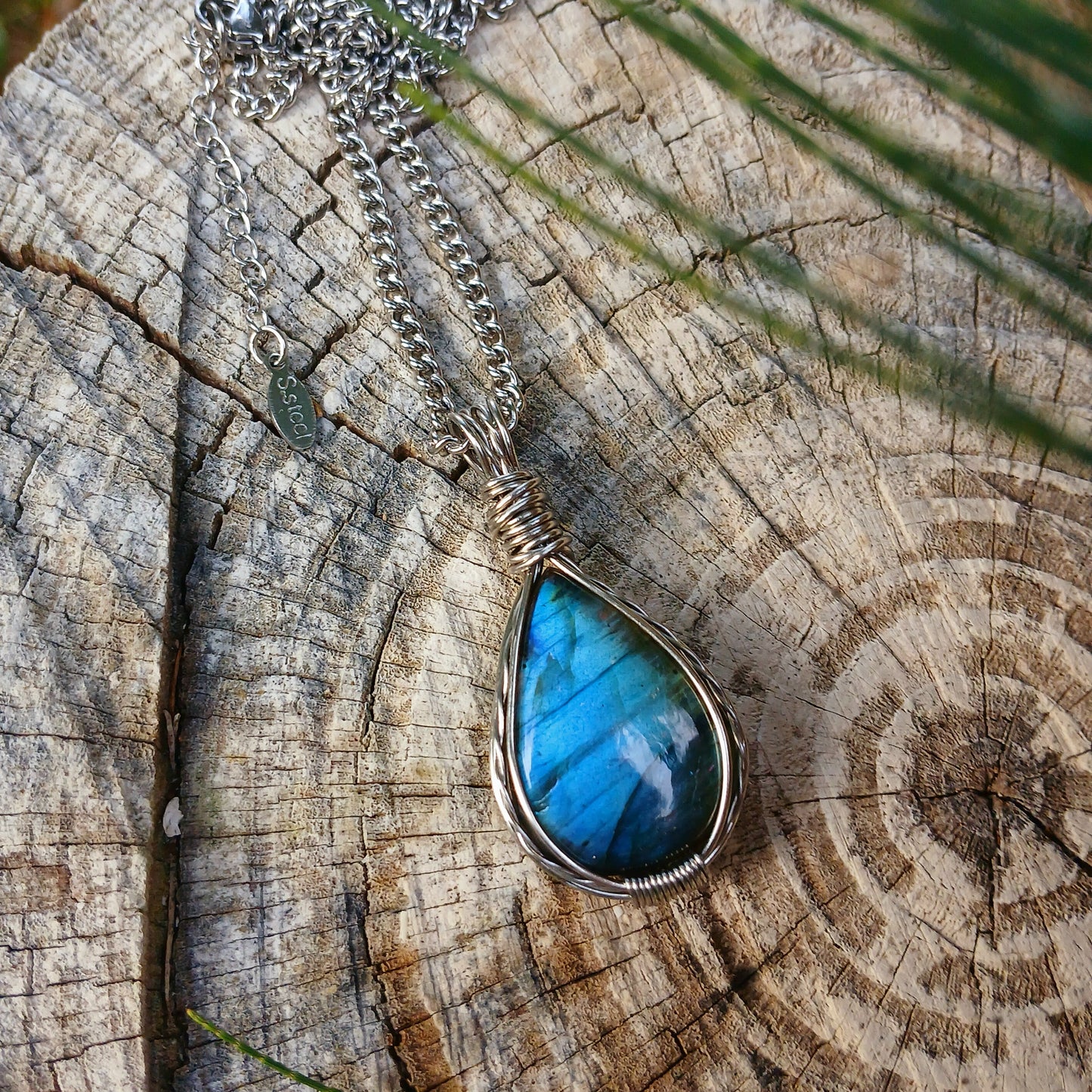 Colar "Forever One" de Labradorite multicolor - Coleção de Outono