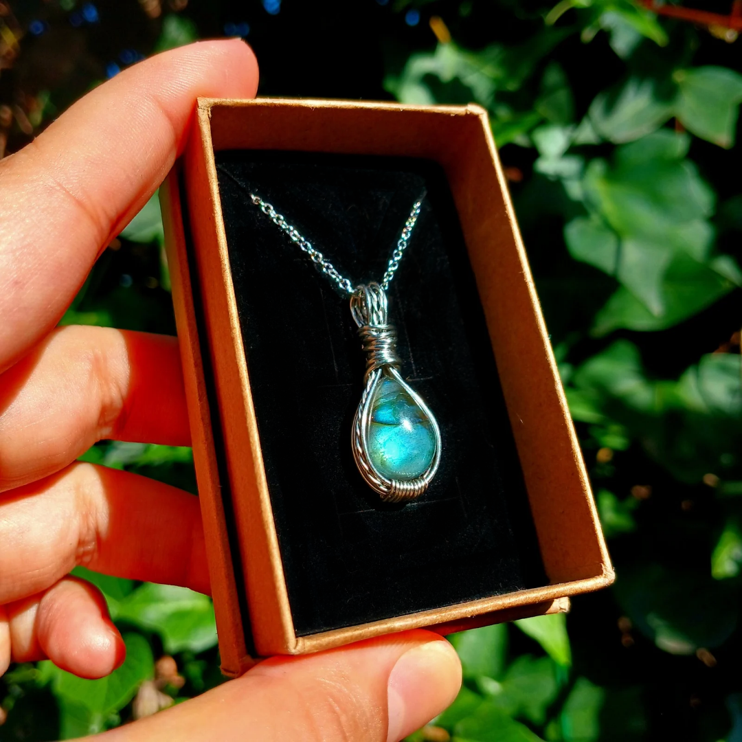 Mini Colar "Forever One" de Labradorite azul - Coleção de Outono