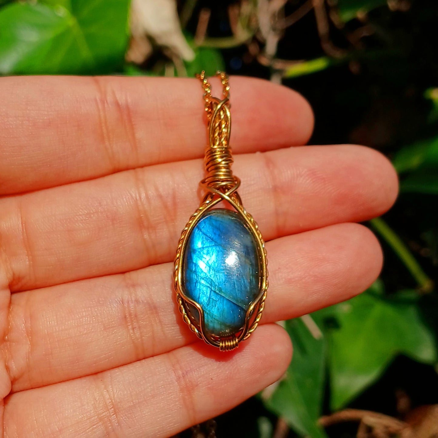 Colar "Classic One" de Labradorite Ouro 18K - Coleção de Outono