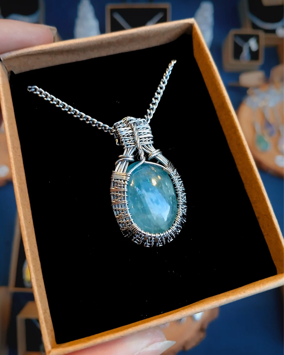 Colar "Victorian" de Água Marinha Azul