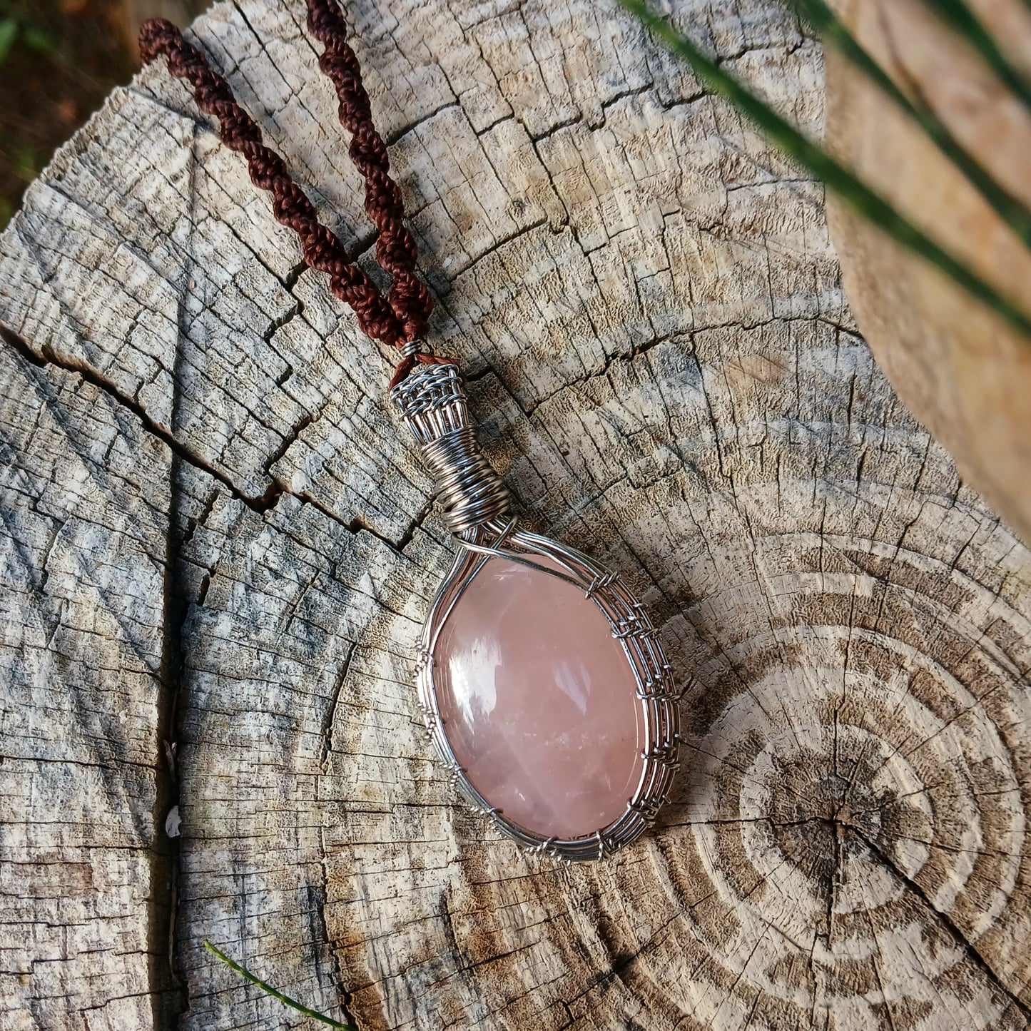 Colar "Oak" de Quartzo Rosa - Coleção de Outono