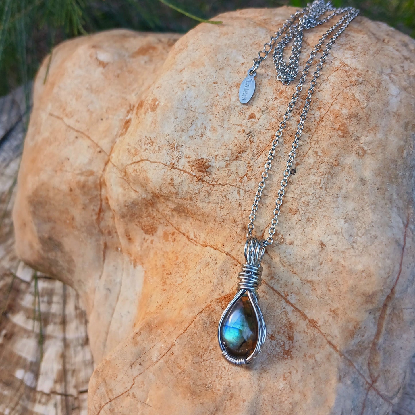 Mini Colar "Forever One" de Labradorite multicolor - Coleção de Outono