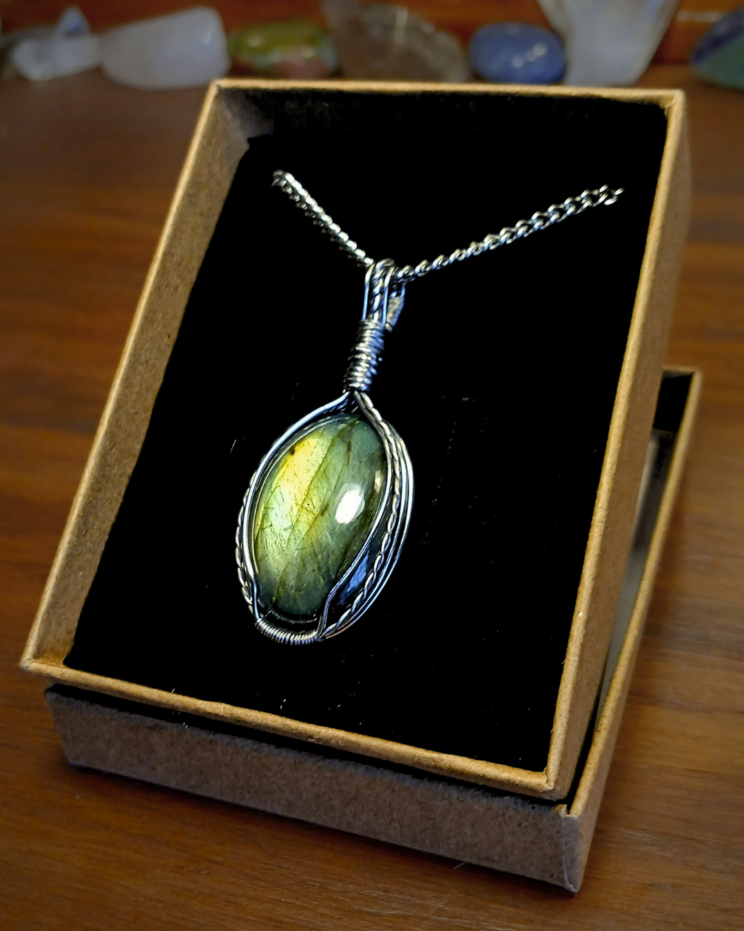 Colar "Forever One" Labradorite Verde