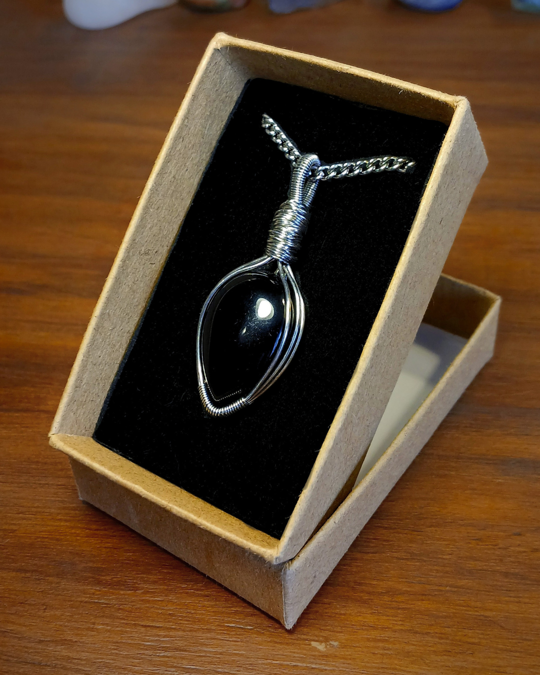 Colar "Moon" de Obsidiana Negra