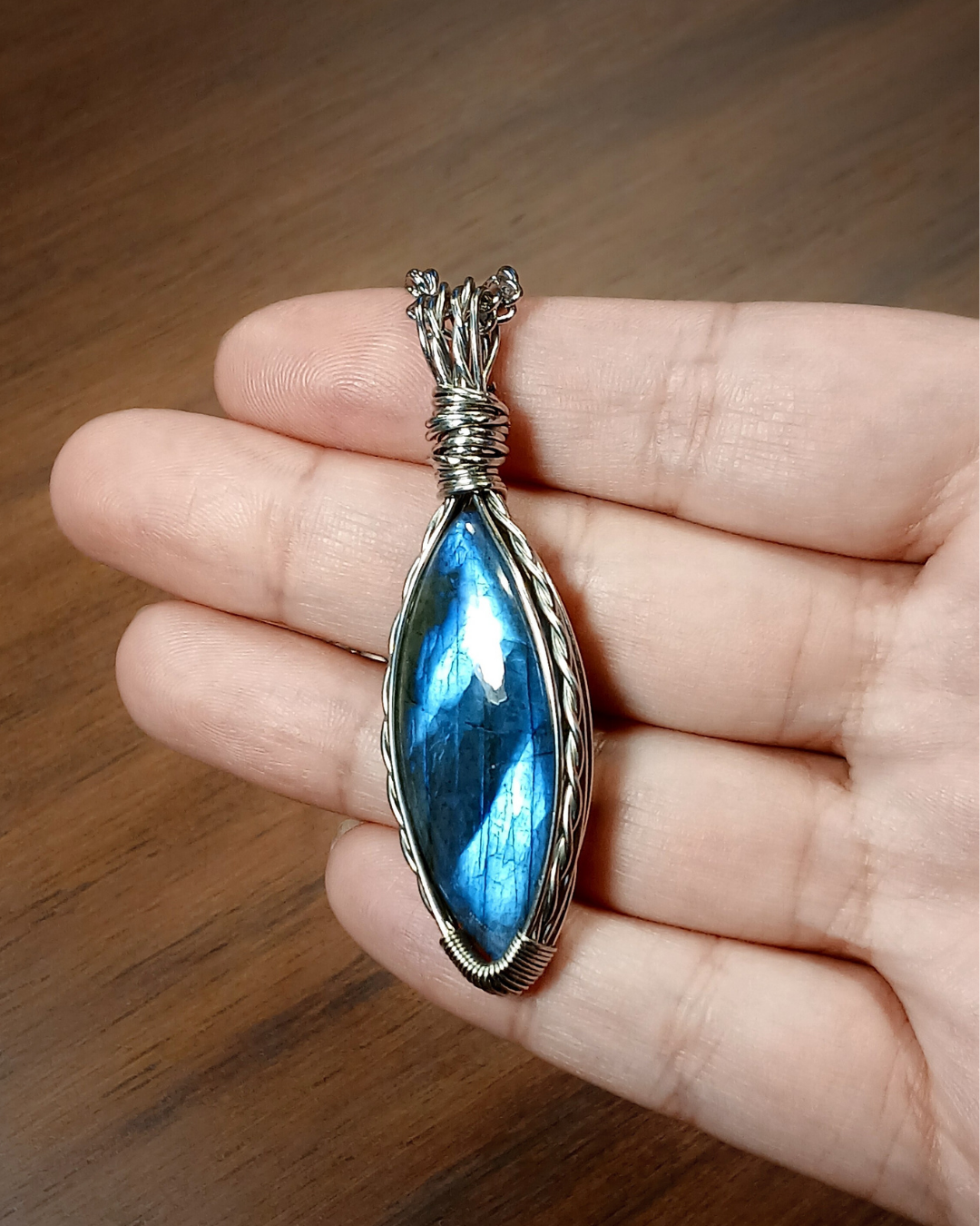 Colar "Dragon'sEye" Labradorite Azul