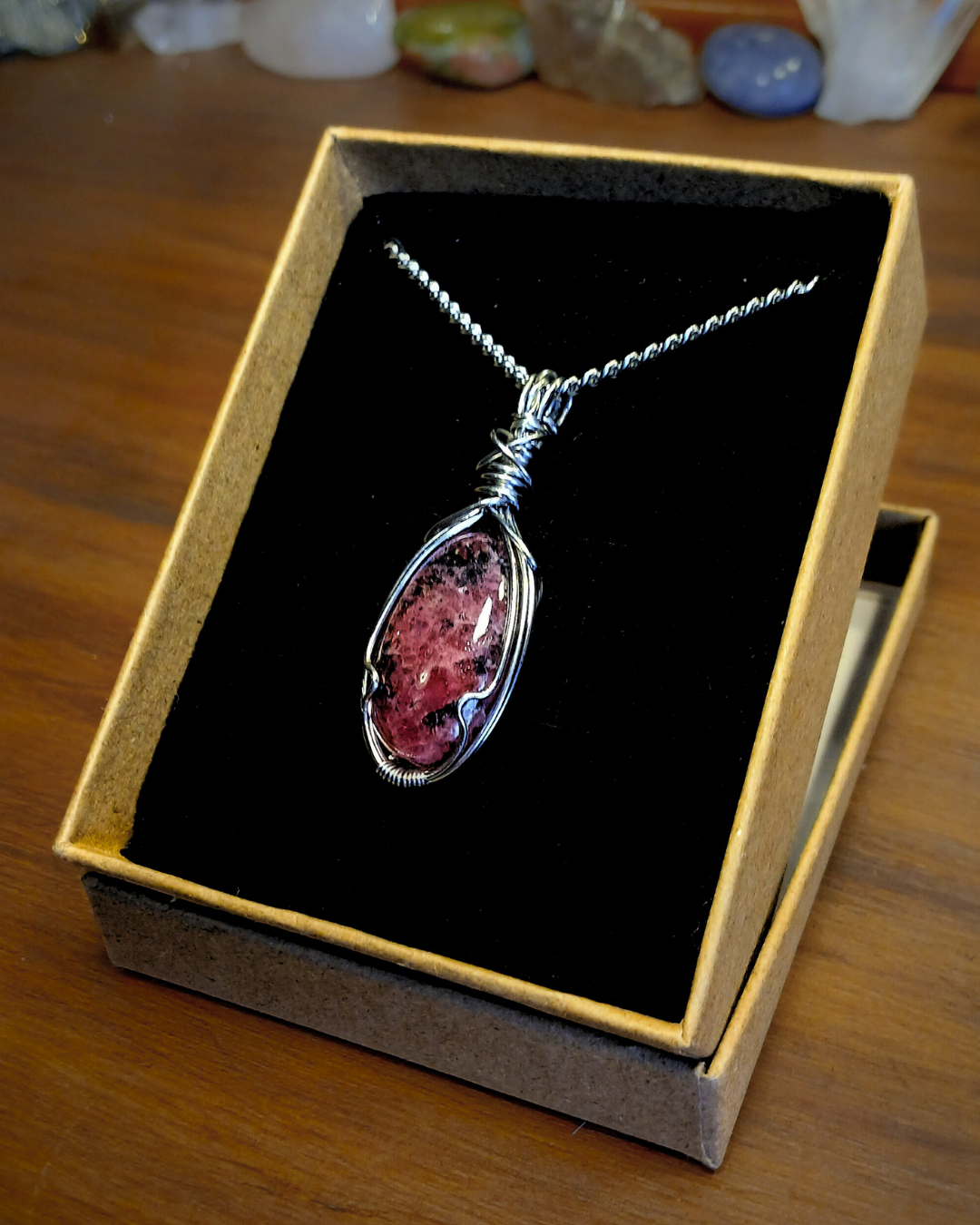 Colar "XX" de Rodonite