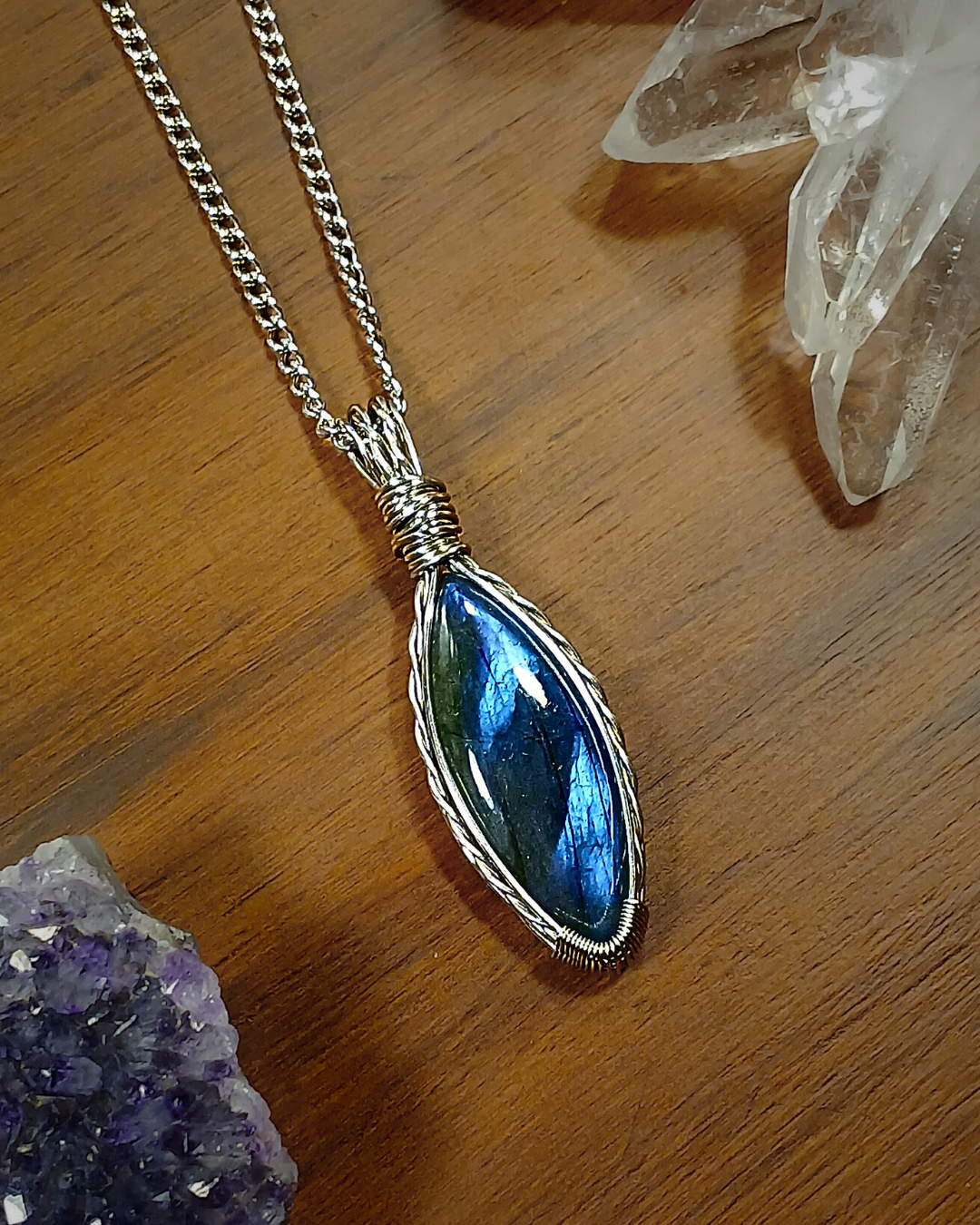 Colar "Dragon'sEye" Labradorite Azul